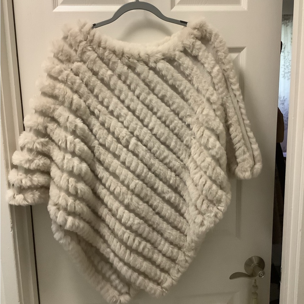 Chic Cream Women's Poncho